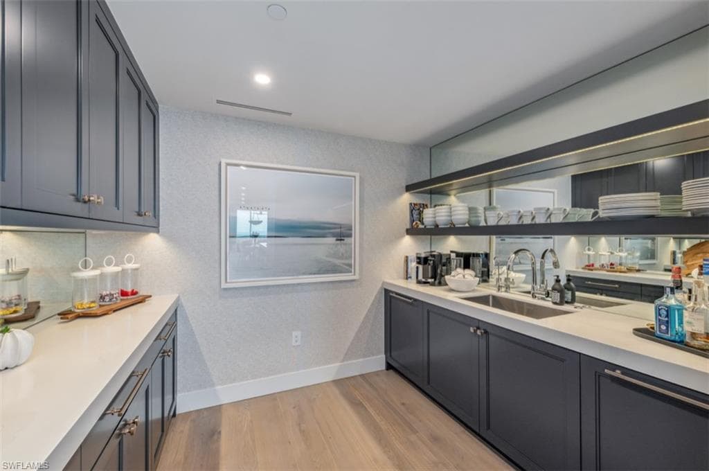 13925 Old Coast RD 1006 photo 5